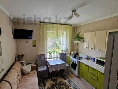 2-комнатная квартира · 65 м² · 1/9 этаж, 10 микр 25 за 23 млн ₸ в Аксае