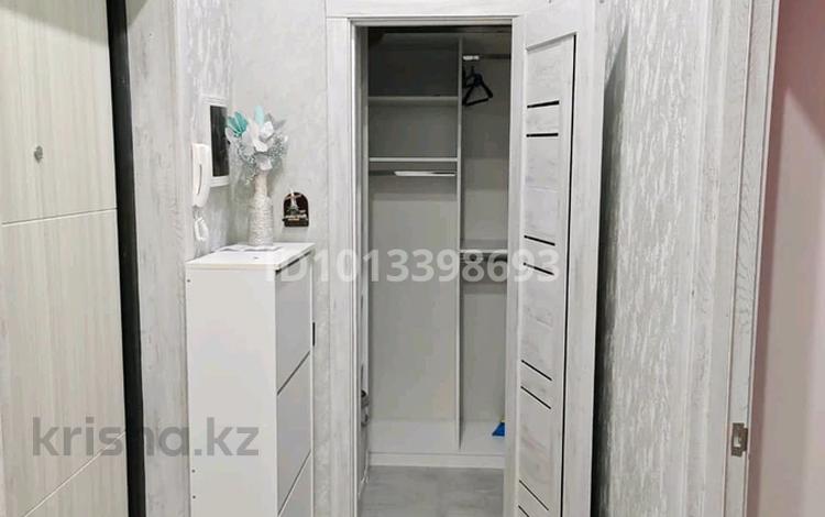 1-комнатная квартира · 40.7 м² · 11/12 этаж, Нажимеденова 23/1 за 235 000 ₸ в Астане, Сарайшык р-н — фото 2