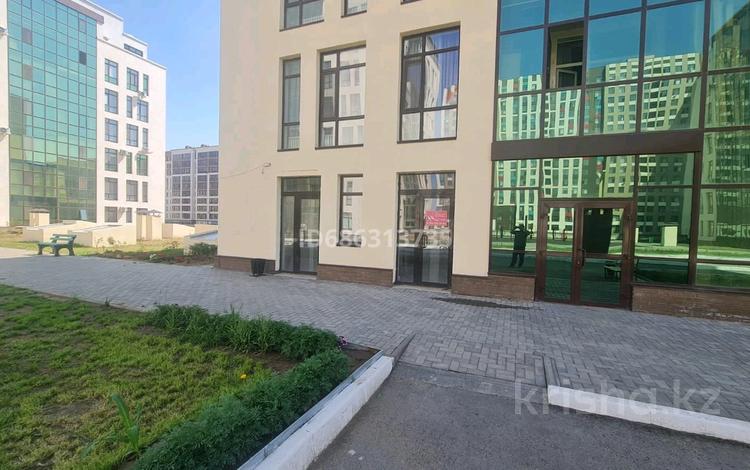 Свободное назначение, офисы, магазины и бутики, салоны красоты · 70 м² за 550 000 ₸ в Астане, Есильский р-н — фото 2