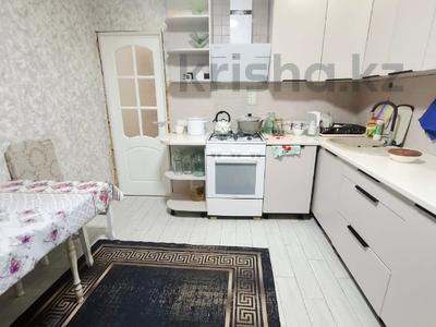 4-комнатная квартира · 82 м² · 4/5 этаж, мкр Айнабулак-4 за 60 млн ₸ в Алматы, Жетысуский р-н