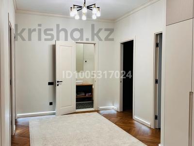 3-комнатная квартира · 120 м² · 2/4 этаж, мкр Жана Орда, Момышулы 4 11 за 70 млн 〒 в Уральске