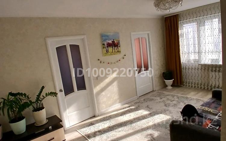 4-бөлмелі пәтер · 60.65 м² · 4/5 қабат, мкр 5 98/1, бағасы: 18 млн ₸ в Актобе — фото 2