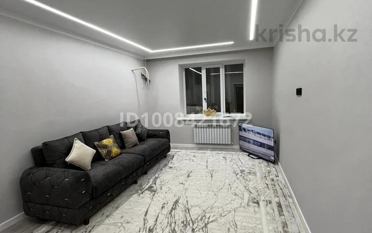 2-комнатная квартира · 77 м² · 1/5 этаж, Циолковского 1 за 37 млн ₸ в Уральске — фото 2