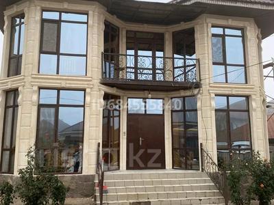 Отдельный дом · 12 комнат · 480 м², мкр Акжар, Жандосова 5 — Гаухартас за 1.5 млн 〒 в Алматы, Наурызбайский р-н