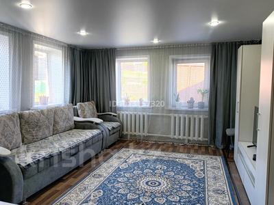 Жеке үй · 2 бөлме · 60 м², Карбая Мусабаева 6 — Кучугур, бағасы: 30 000 ₸ в Бурабае