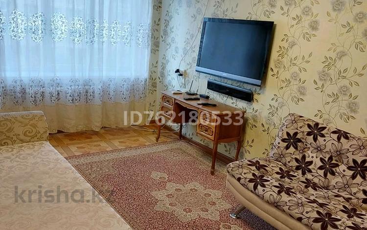 2-бөлмелі пәтер · 56 м², 3 мкр 10а — Школа #4, бағасы: 180 000 ₸ в Конаеве — фото 129