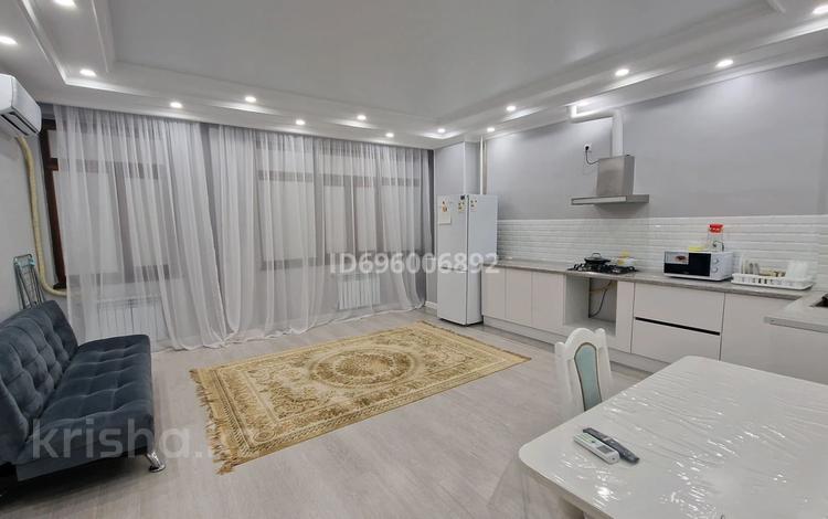 2-комнатная квартира, 55 м², 7/11 этаж, 16-й мкр 57