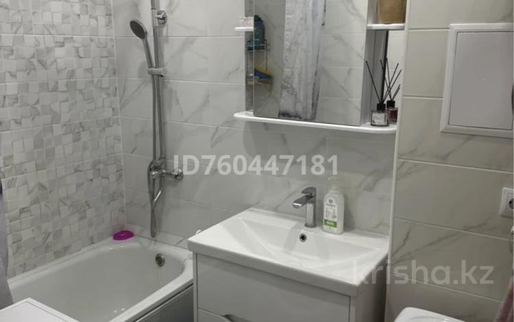 3-бөлмелі пәтер · 60 м² · 3/5 қабат, Чокина 93 — Чокина - 1 мая, бағасы: 25 млн ₸ в Павлодаре — фото 2