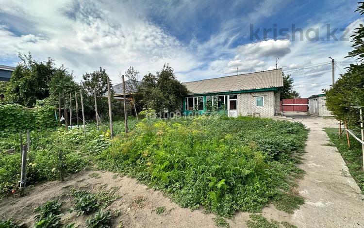 Отдельный дом · 4 комнаты · 74 м² · 10 сот., Алтайская за 19 млн ₸ в Семее — фото 2