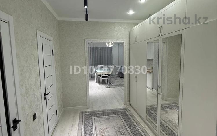 2-комнатная квартира · 60 м² · 7/16 этаж, Кунаева 15/1 за 400 000 ₸ в Алматы, Медеуский р-н — фото 2