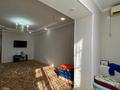 2-бөлмелі пәтер · 55 м² · 5/9 қабат, 11-й мкр 40, бағасы: 12 млн ₸ в Актау — фото 2