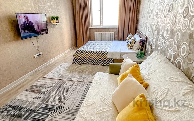 1-комнатная квартира · 46 м² · 6/12 этаж, мкр Акбулак, Байтерекова 81 за 14 000 ₸ в Алматы, Алатауский р-н — фото 8