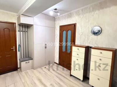 3-комнатная квартира · 75 м² · 1/5 этаж, Чайжунусова 105 за 450 000 ₸ в Семее