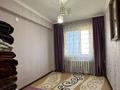 3-комнатная квартира · 60 м² · 5/5 этаж, Амангелды 102 — В районе Одежды за 130 000 ₸ в  — фото 3