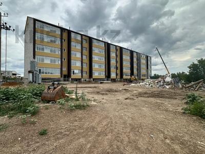 3-комнатная квартира · 99.5 м² · 3/5 этаж, Дины Нурпеисовой 40/2 за ~ 37.3 млн 〒 в Уральске