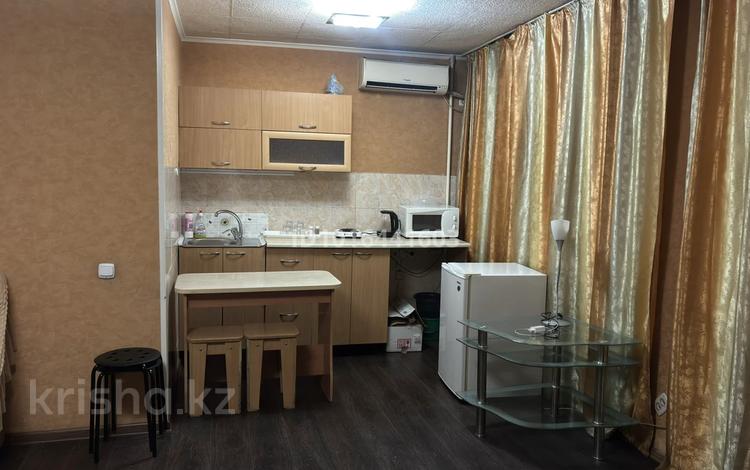 1-комнатная квартира · 32 м² · 3/5 этаж, Кабанбай батыра 115 за 150 000 ₸ в Усть-Каменогорске — фото 2