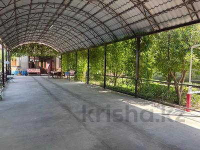 Отдельный дом · 5 комнат · 180 м² · 8 сот., мкр Акжайык, Ул.Жагажай 74 за 65 млн ₸ в Шымкенте, Абайский р-н