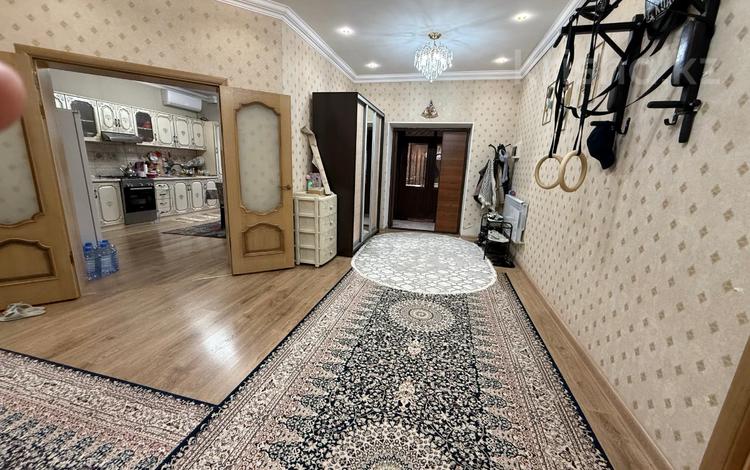 Отдельный дом · 5 комнат · 180 м² · 8 сот., мкр Акжайык, Ул.Жагажай 74 за 61 млн ₸ в Шымкенте, Абайский р-н — фото 7