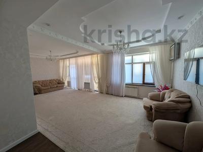 4-бөлмелі пәтер · 160 м² · 7/18 қабат, 17-ш/а. 18, бағасы: 65 млн ₸ в Актау, 17-й мкр