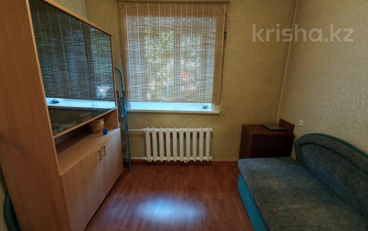 3-бөлмелі пәтер · 65.5 м² · 1/4 қабат, Михайловка ш/а., Чкалова, бағасы: 25 млн ₸ в Караганде, Казыбек би р-н — фото 6