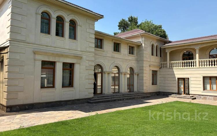 Жеке үй · 7 бөлме · 500 м² · 15 жүзд., Талгата Бигельдинова 17, бағасы: 410 млн ₸ в Алматы, Медеуский р-н — фото 28