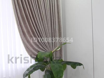 3-бөлмелі пәтер · 120 м² · 7/8 қабат, 33-ш/а. 15, бағасы: 46 млн ₸ в Актау, 33-й мкр