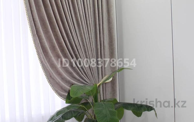 3-бөлмелі пәтер · 120 м² · 7/8 қабат, 33-ш/а. 15, бағасы: 46 млн ₸ в Актау, 33-й мкр — фото 3