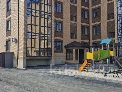 Пәтерлер в Акмолинской обл.: 2-бөлмелі пәтер · 46 м² · 1/5 қабат, Центральный 41, бағасы: 15.5 млн 〒 2-бөлмелі пәтер · 46 м² · 1/5 қабат, Центральный 41, бағасы: 15.5 млн 〒 в Кокшетау