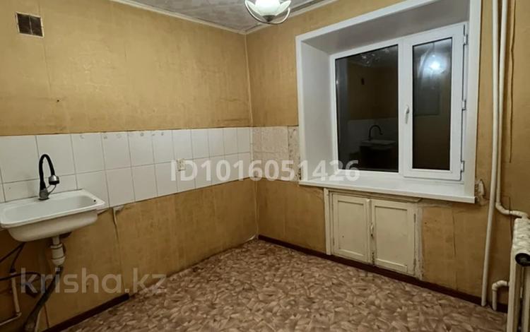 1-бөлмелі пәтер · 31.7 м² · 4/5 қабат, пр. Бауыржана Момышулы Nº 30, бағасы: 4.2 млн ₸ в Темиртау — фото 2