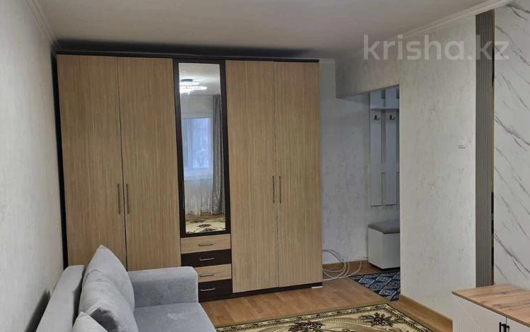 1-комнатная квартира · 33 м² · 2/5 этаж, мкр Тастак-2, Тлендиева за 26.5 млн ₸ в Алматы, Алмалинский р-н — фото 12