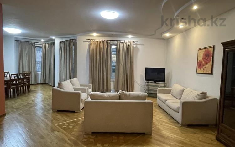 4-бөлмелі пәтер · 188 м² · 5/9 қабат, Фурманова 63, бағасы: 900 000 ₸ в Алматы, Медеуский р-н — фото 17