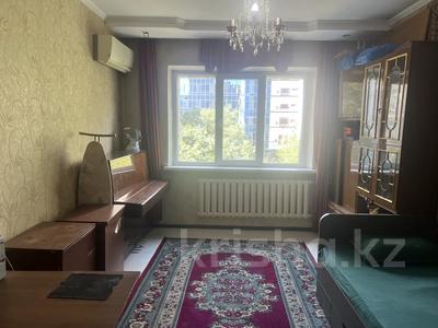 3-бөлмелі пәтер · 74 м² · 4/9 қабат, Толе-би 143 — Муканова, бағасы: 68 млн ₸ в Алматы, Алмалинский р-н