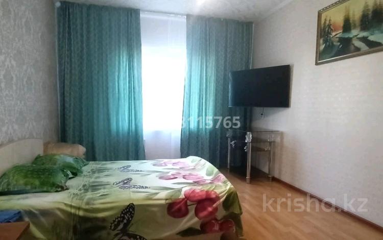 1-комнатная квартира · 33 м² · 4/5 этаж, Мынбулак 9мкр 7 за 6 000 ₸ в Таразе — фото 9