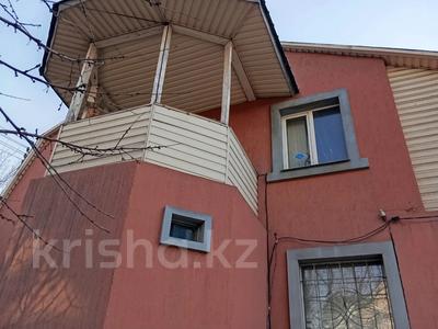 Отдельный дом • 4 комнаты • 151 м² • 12 сот., мкр Курамыс, Бозторгай 10 за 91 млн 〒 в Алматы, Наурызбайский р-н