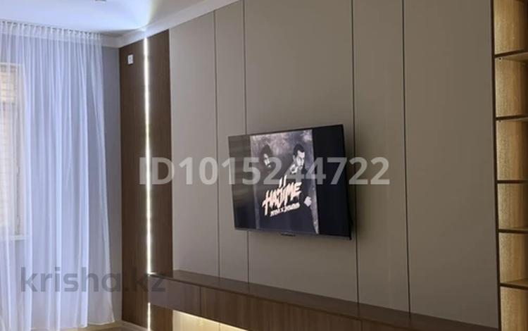 2-бөлмелі пәтер · 80 м² · 2/7 қабат, 19-ш/а. 43/1, бағасы: 250 000 ₸ в Актау, 19-й мкр — фото 2