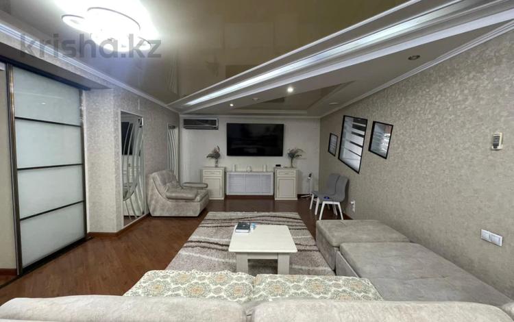 4-комнатная квартира · 178.6 м² · 2/9 этаж, мкр Юго-Восток, Степной 3 3 за 55 млн ₸ в Караганде, Казыбек би р-н — фото 2