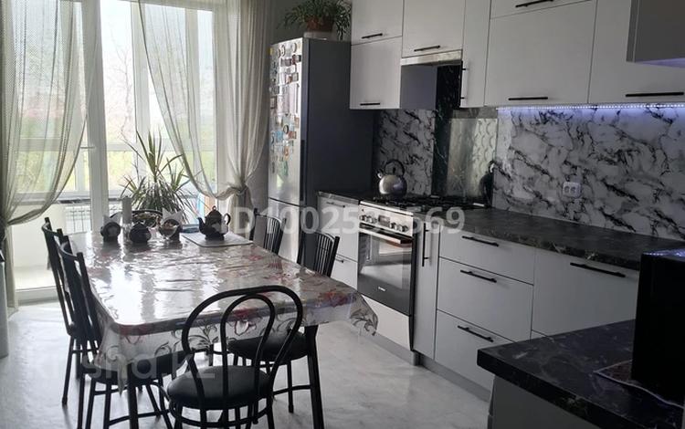 2-бөлмелі пәтер · 96 м² · 5/5 қабат, Габдуллы Тукая 53 — Район Пединститута., бағасы: 36.8 млн ₸ в Уральске — фото 48