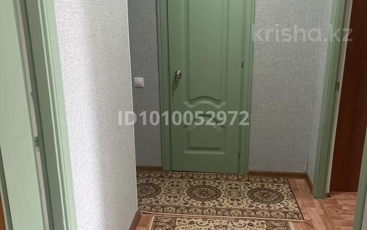 2-комнатная квартира · 54 м² · 3/6 этаж, мкр 8 — проспект Алии Молдағұловой за 170 000 〒 в Актобе — фото 3