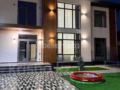 Отдельный дом · 5 комнат · 360 м² · 8 сот., Абилахат Еспаева 3 — Айтиева Еспаева за 240 млн 〒 в Таразе