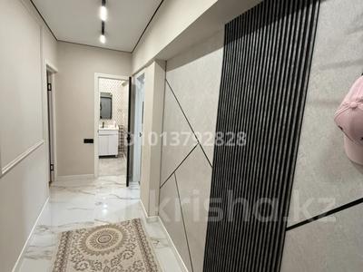 2-бөлмелі пәтер · 56 м² · 5/5 қабат, мкр Жетысу-4 14 — Момышұлы Абай, бағасы: 36 млн ₸ в Алматы, Ауэзовский р-н
