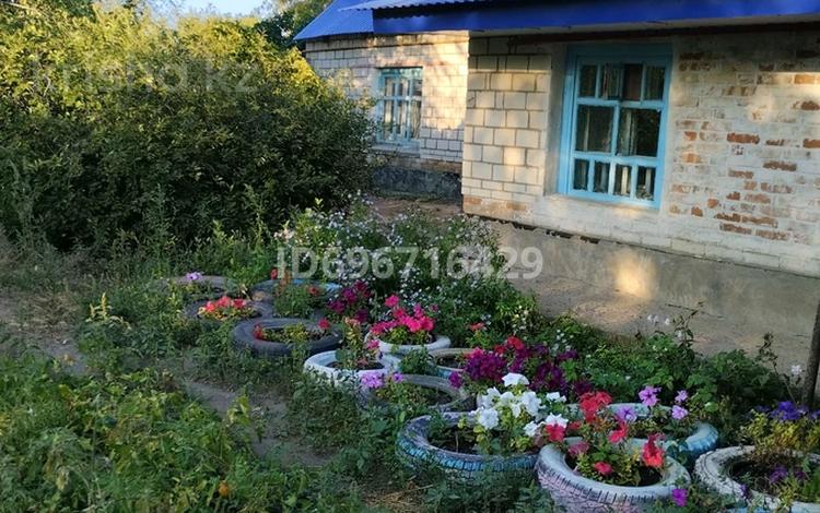 Жеке үй · 2 бөлме · 54 м² · 18 жүзд., Ул.Тын 4, бағасы: 9 млн ₸ в Аксае — фото 2