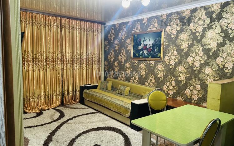 1-комнатная квартира · 50 м² · 1/3 этаж, 71 квартал 5 за 140 000 ₸ в Семее — фото 8
