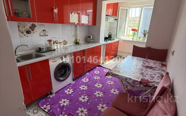 3-бөлмелі пәтер · 160 м² · 3/5 қабат, 1 мкр, бағасы: 18 млн ₸ в Ленгере — фото 2