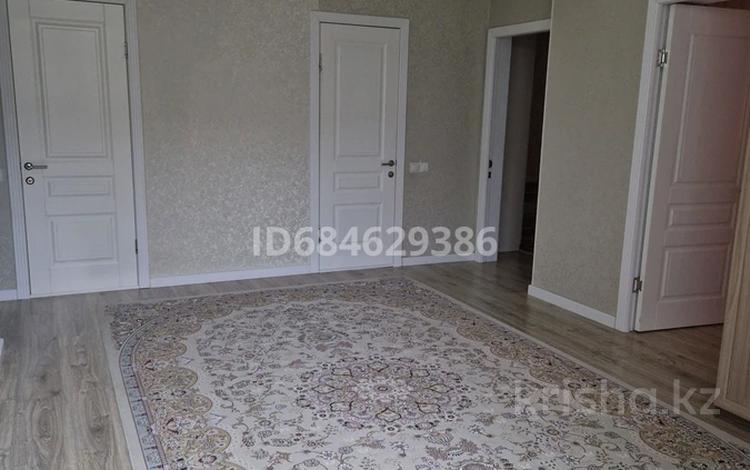 4-комнатная квартира, 140 м², 14/18 этаж, 17-й мкр