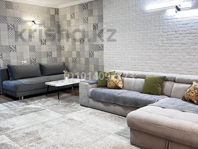 2-бөлмелі пәтер · 90 м² · 1/5 қабат, Думан-2 ш/а. — Халиуллина, бағасы: 27 000 ₸ в Алматы, Медеуский р-н