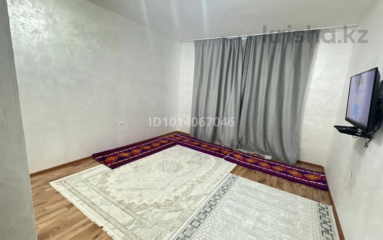 2-комнатная квартира · 87 м² · 14/16 этаж, мкр. Алмагуль 23 за 250 000 ₸ в Атырау — фото 2