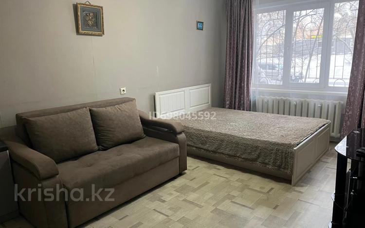 1-комнатная квартира · 33 м² · 1/5 этаж, Новаторов 17 — Бурова за 9 500 〒 в Усть-Каменогорске, Ульбинский — фото 12