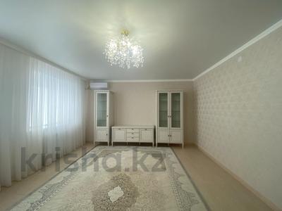 3-бөлмелі пәтер · 108.3 м² · 3/10 қабат, мкр Нурсая, Таумуш Жумагалиев 15, бағасы: 52 млн ₸ в Атырау