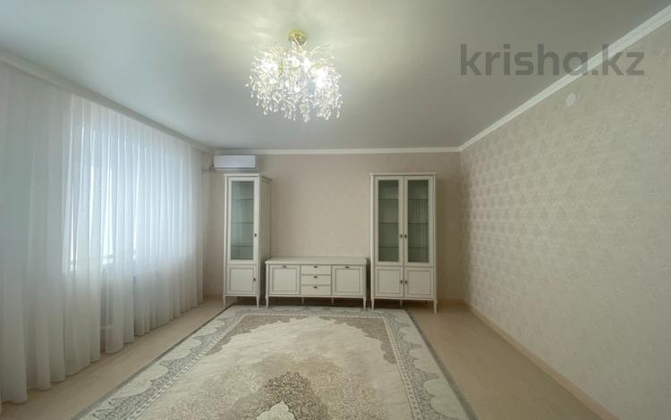 3-бөлмелі пәтер · 108.3 м² · 3/10 қабат, мкр Нурсая, Таумуш Жумагалиев 15, бағасы: 52 млн ₸ в Атырау — фото 9