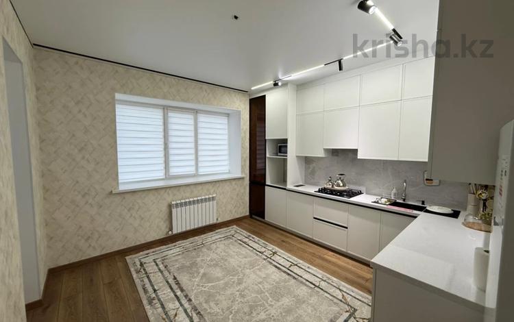 2-комнатная квартира · 88 м² · 1/8 этаж, мкр. Алтын орда за 35 млн 〒 в Актобе — фото 5